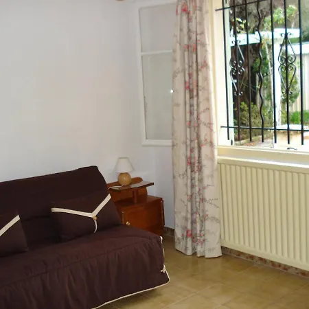 Apartment Clementine Villa